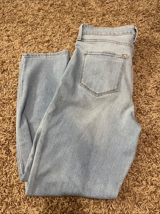 Old Navy Denim - Old Navy  High-Rise Wow Straight Jeans